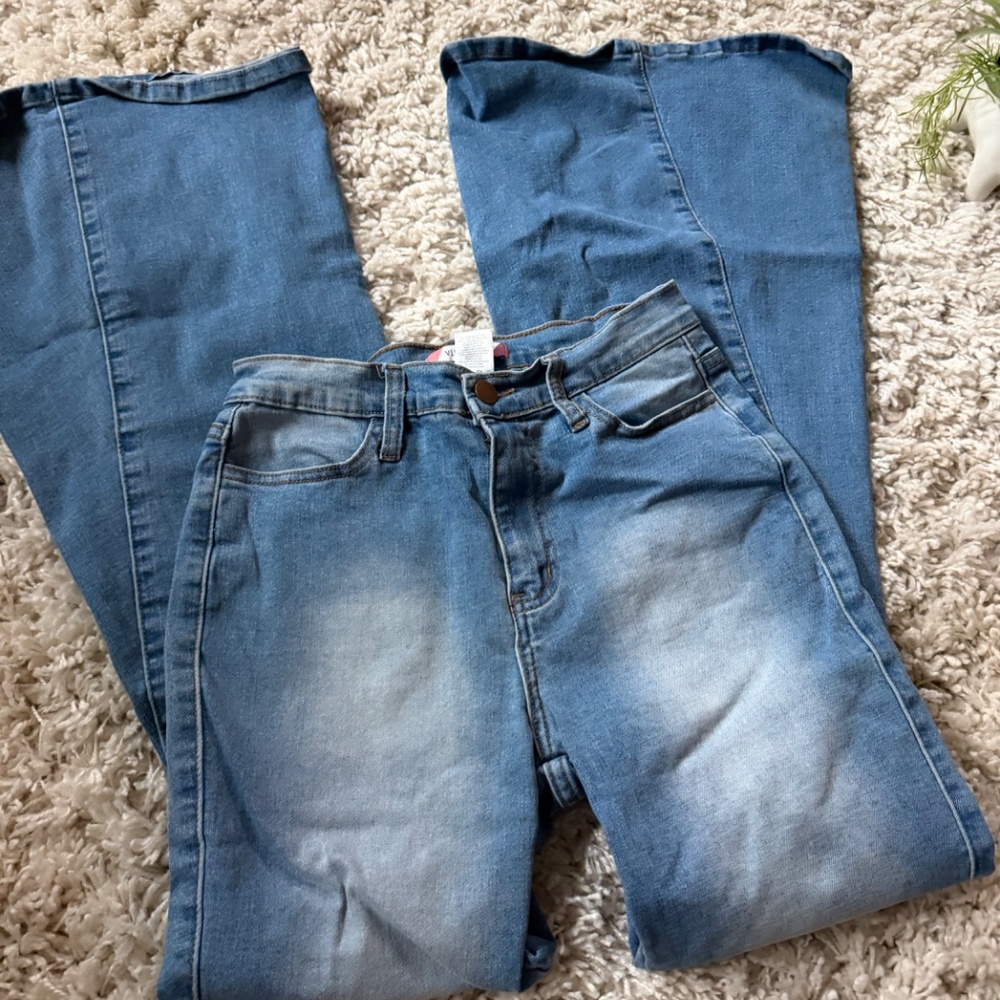 Stylish Vibe & Rant Blue vintage flared 90s super cute women’s light blue Denim - Picture 7 of 9